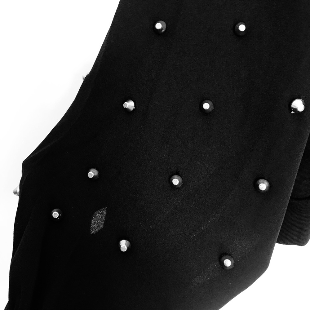Hype top with sheer studded sleeves - Picture 2 of 4